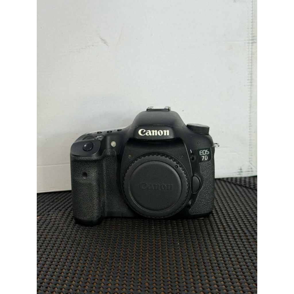 Canon 7D Body Only