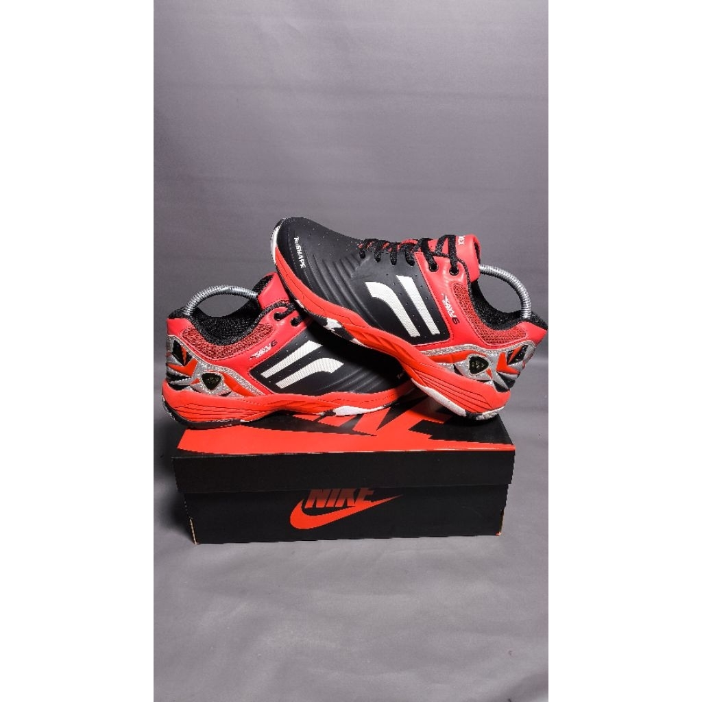 Sepatu Badminton padel tenis Yonex Akayu Super 6 Second bekas