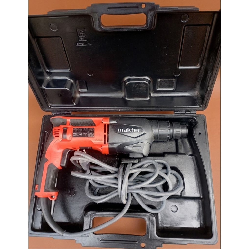 mesin bor rotary hammer maktec 870(BEKAS)