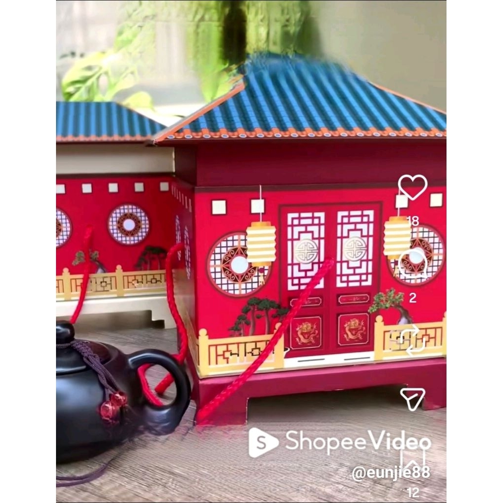 CNY Box