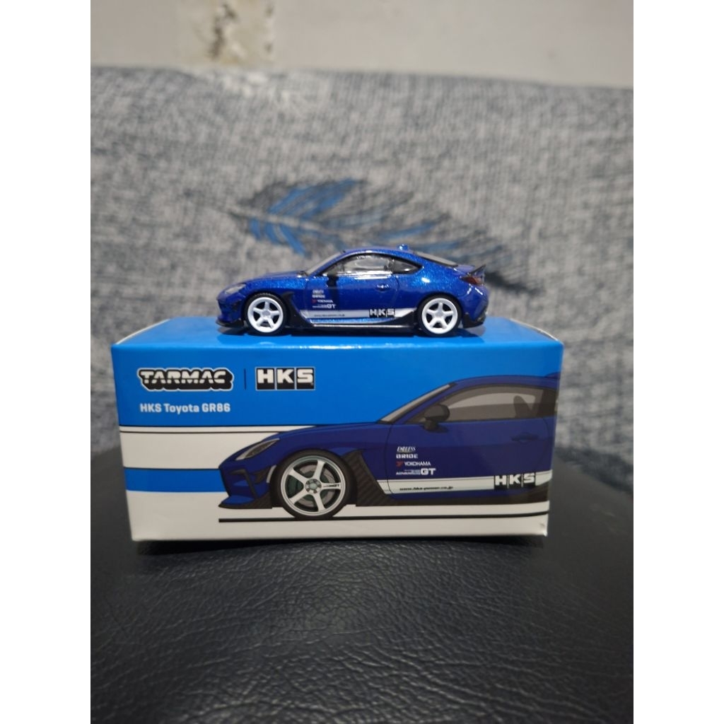 Tarmac HKS GR 86 Biru