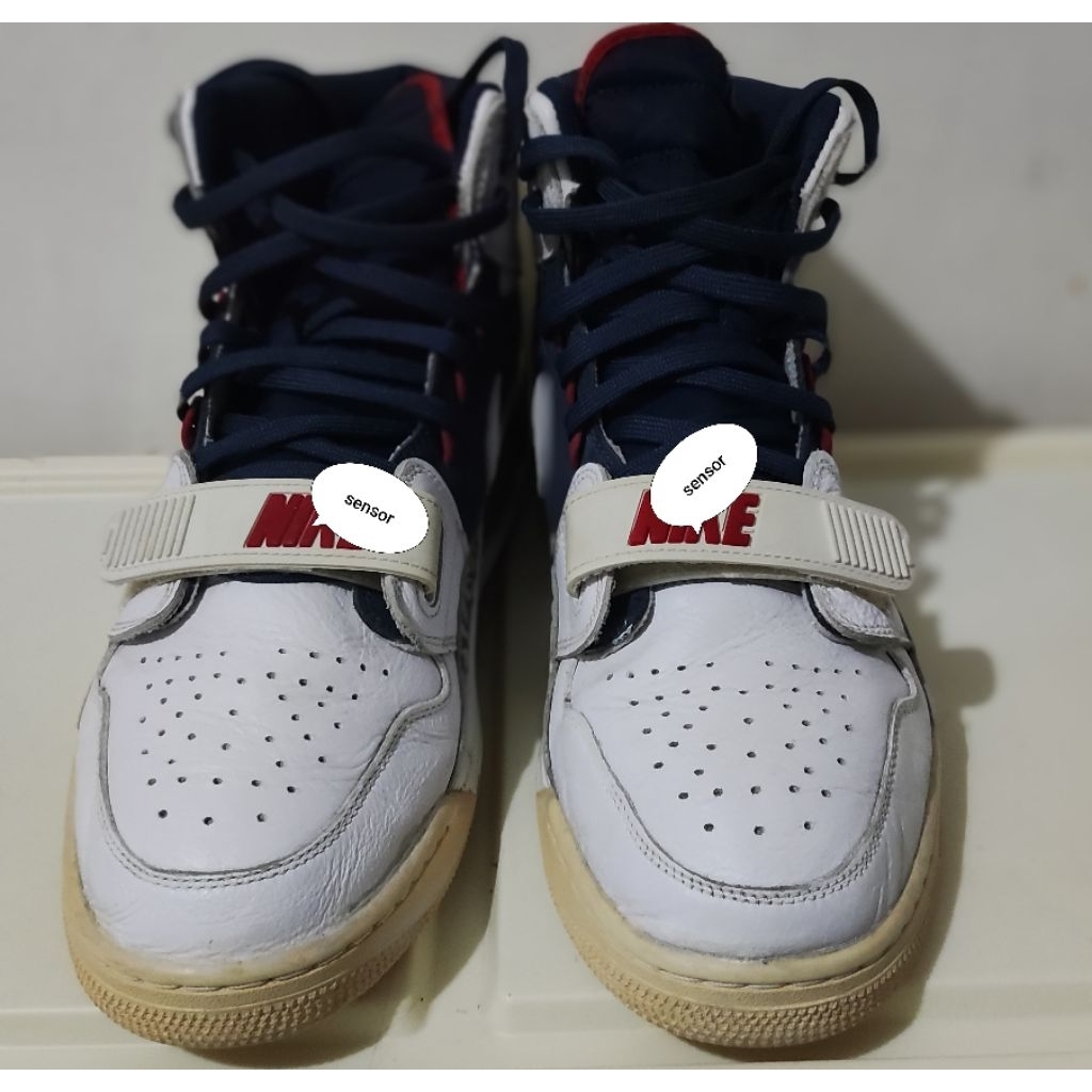 Sepatu Basket size 47,5 Legacy Olympic