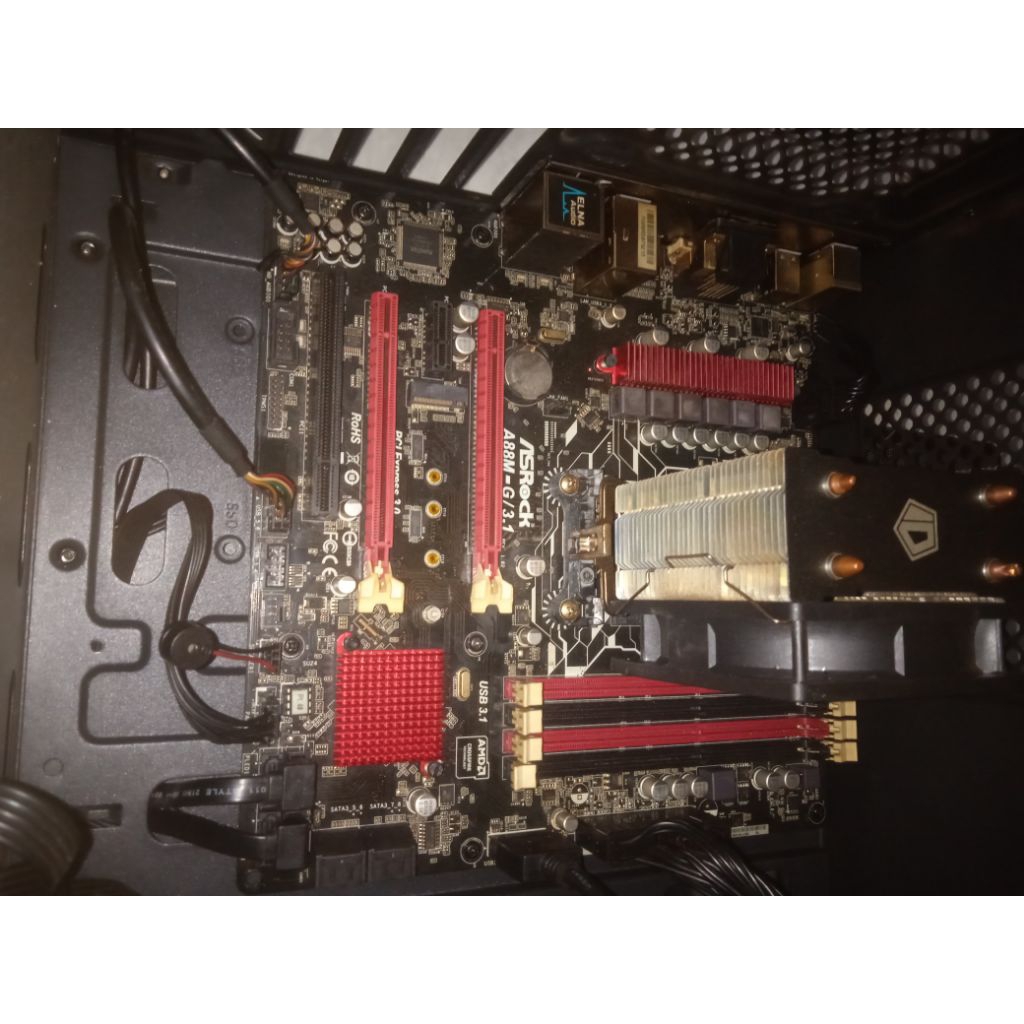 Amd fm2+ x4 880k asrock a88m