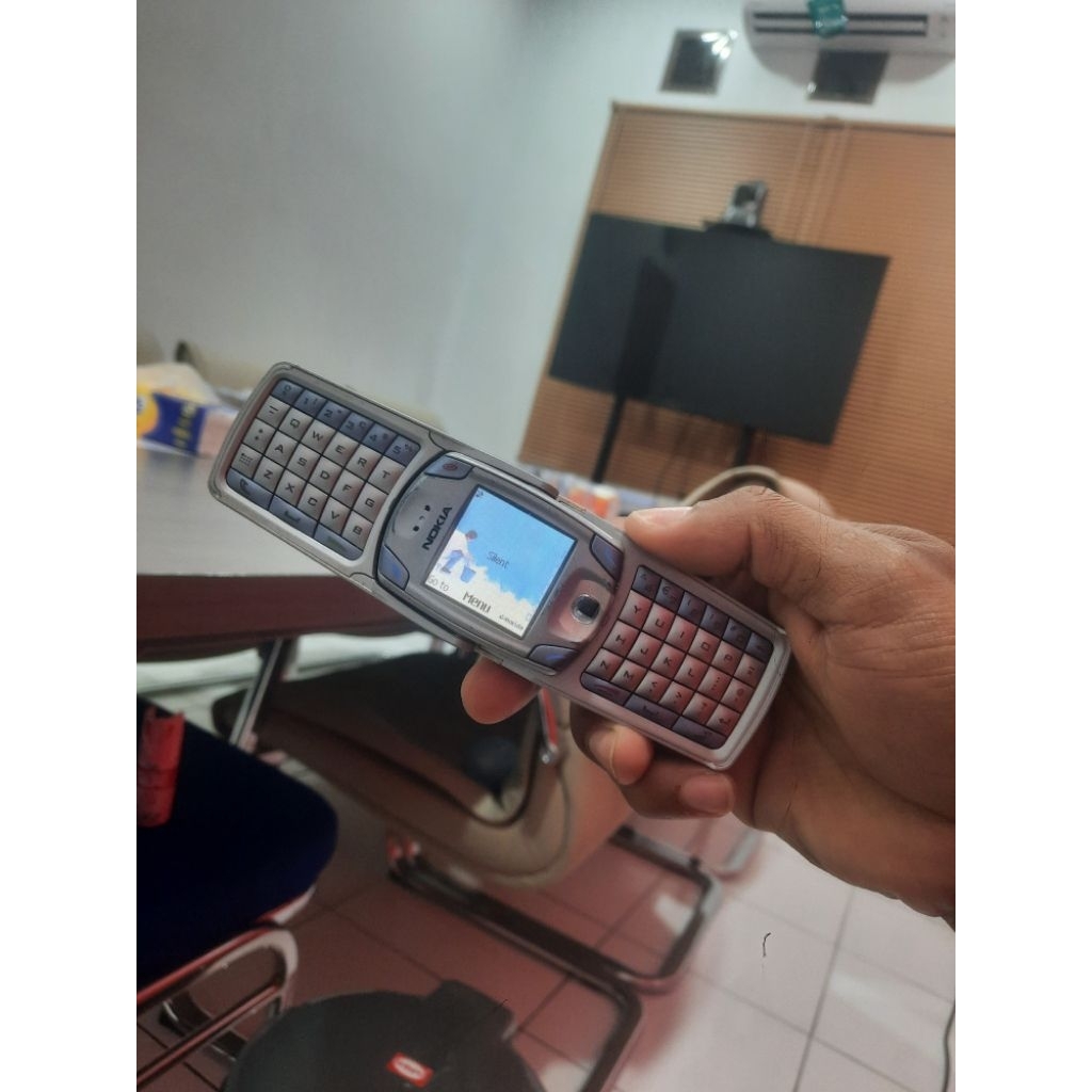 Nokia transformer 6820 a