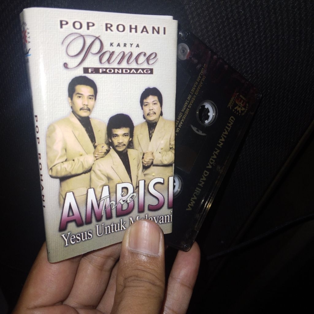 Kaset Trio Ambisi Pop Rohani