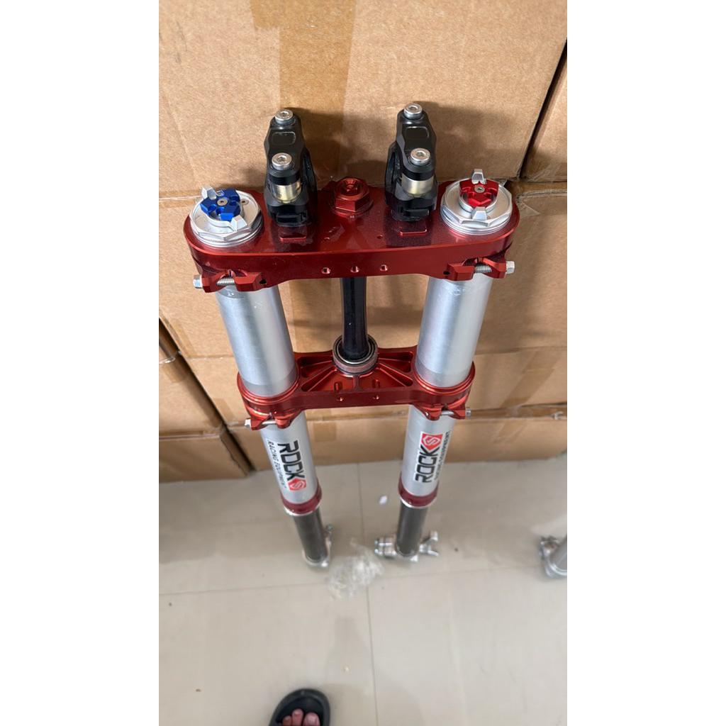 USD Rocks pro 2026 tripel clamp terbaru