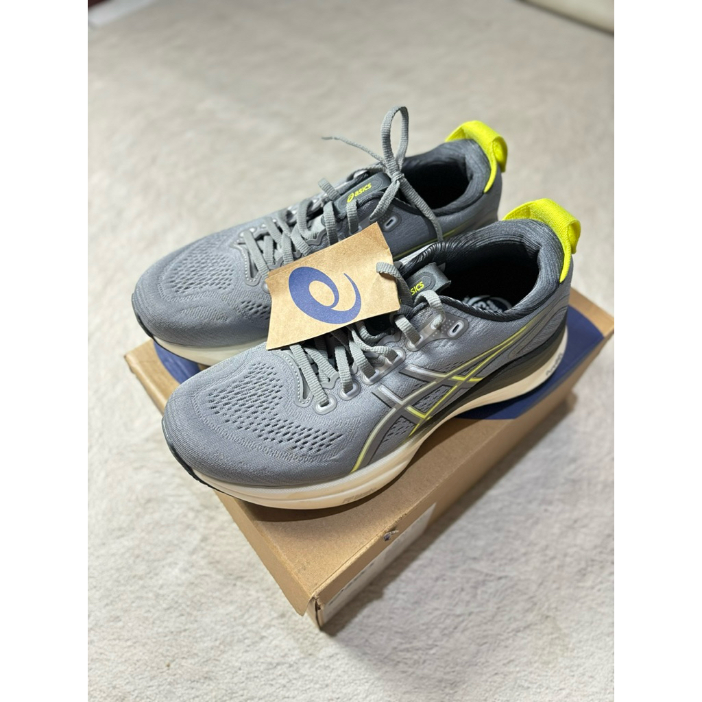 Sepatu Asics Gel Kayano