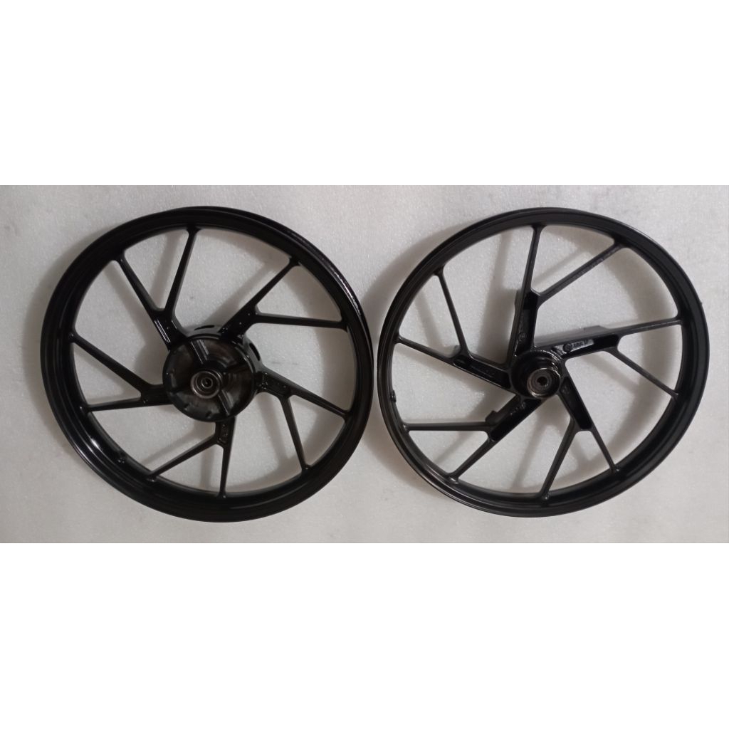 Velg Satria Fu Veleg Motor Satria Fu hitam black Bekas seperti baru