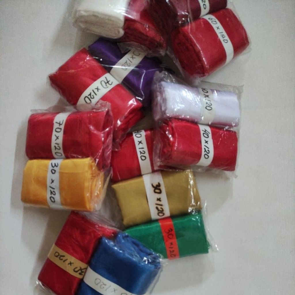 kain satin perca warna warni jual per bungkus