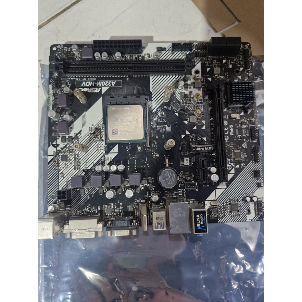 AMD RYZEN 3 3200G SECOND
