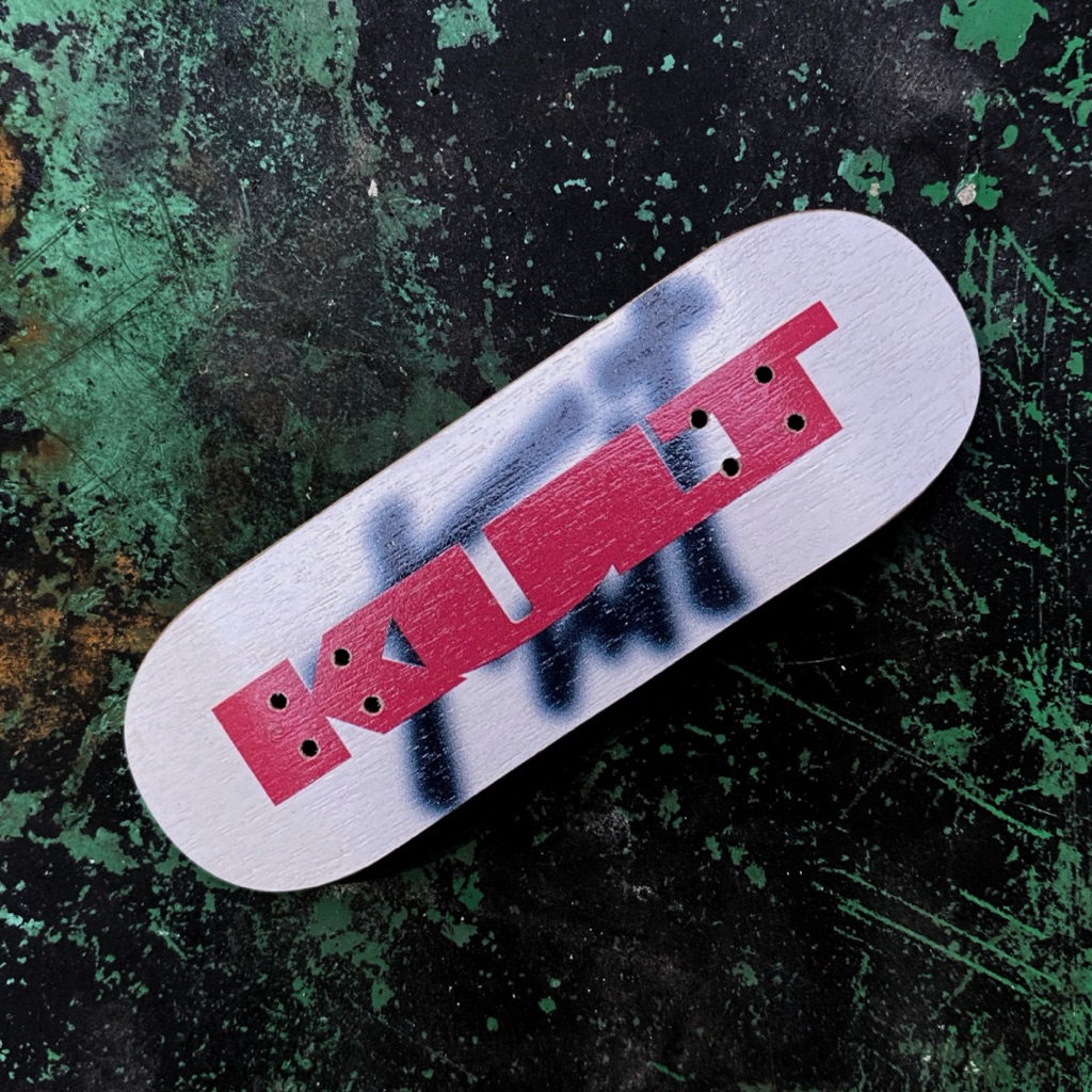 KULT DECKS BLURRY WHITE FINGERBOARDS