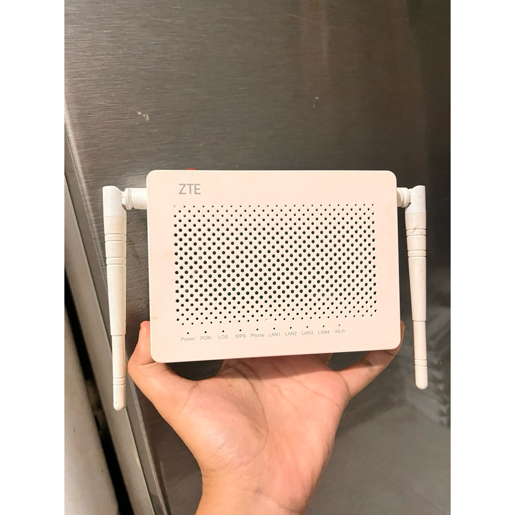 ZXHN F672Y port Hijau