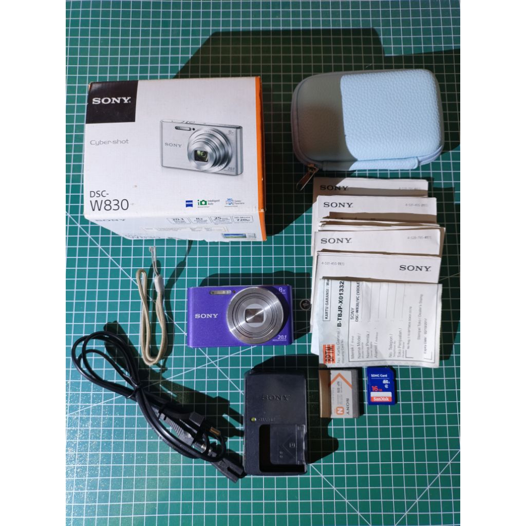 Sony W830 / Sony Cybershot W830 digicam [SOLD)