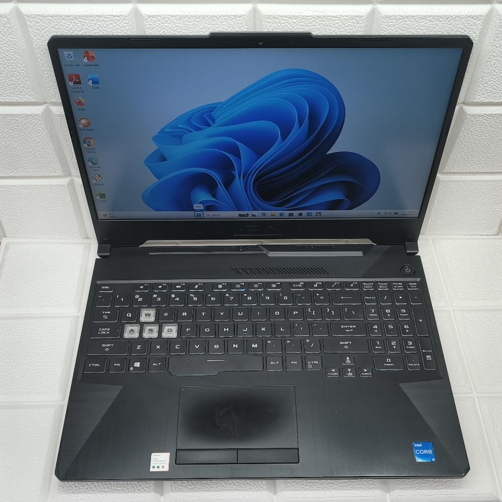 ASUS TUF F15 FX506HC CORE i5 11th 8gb / 512gb