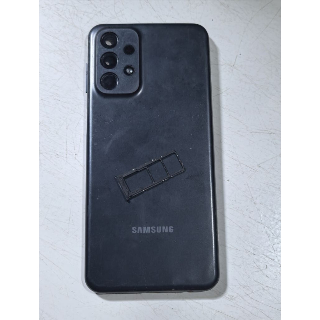 sisa unit SAMSUNG A23 (5G) - tidak ada mesinnya