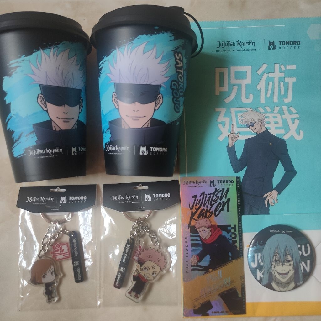 Tomoro Coffe x Jujutsu Kaisen Keychain Pin Badge Cup Tomoro x jjk | Official Jujutsu Kaisen Merch