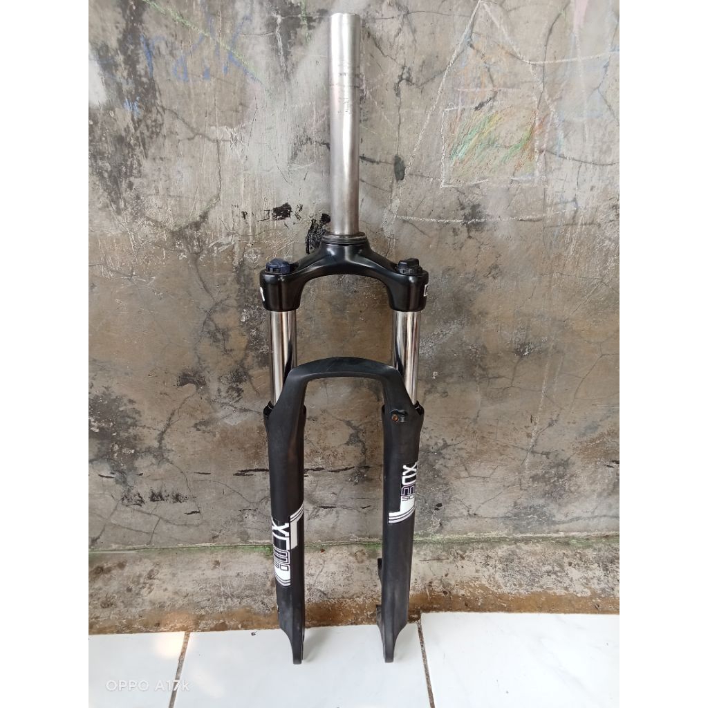 fork sr suntour xcm 30 r275