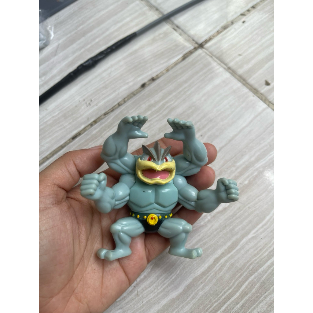 machamp bandai pokemon