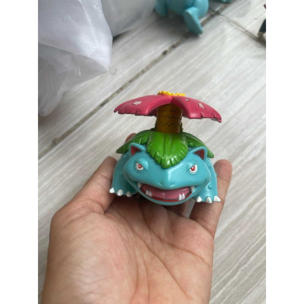 venusaur bandai pokemon