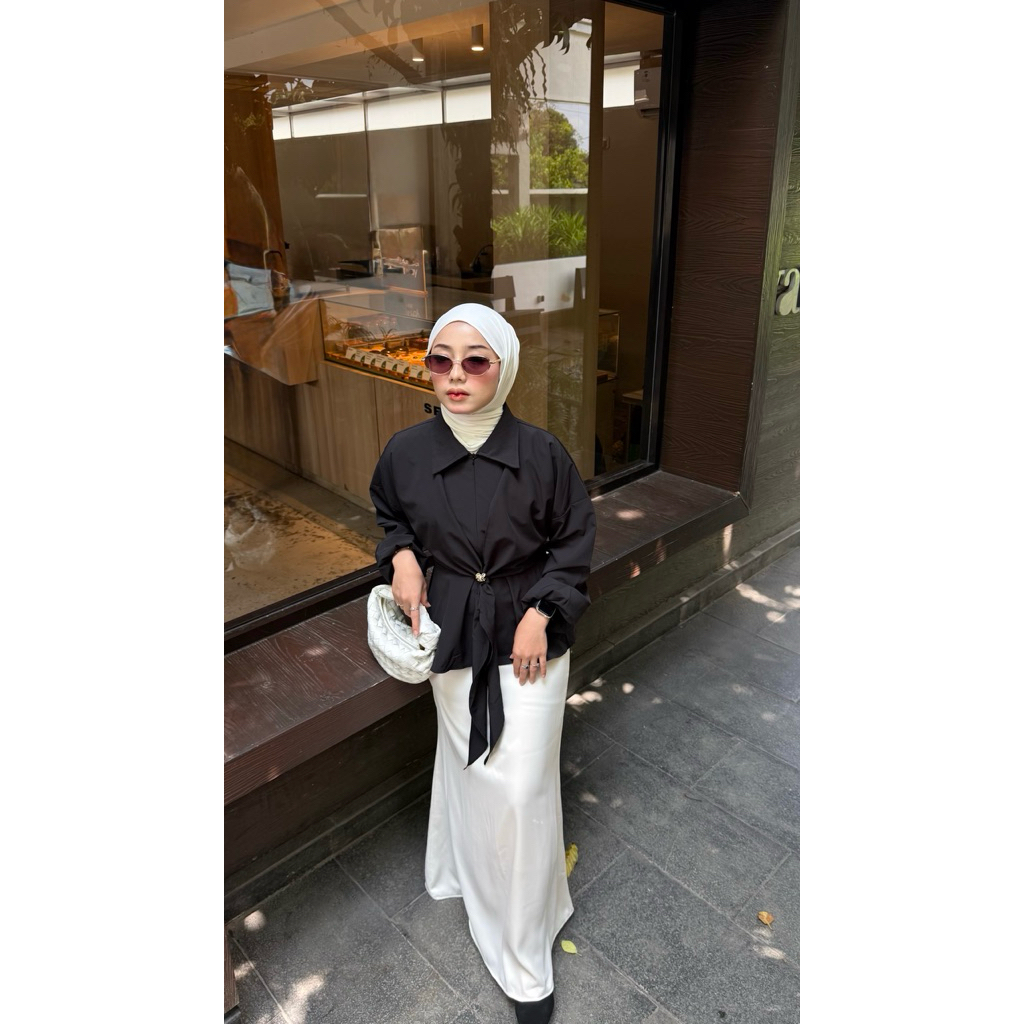 Alona Blouse | Blouse Wanita Premium | Atasan Wanita Elegan | Blouse Formal Casual | Hijab Friendly