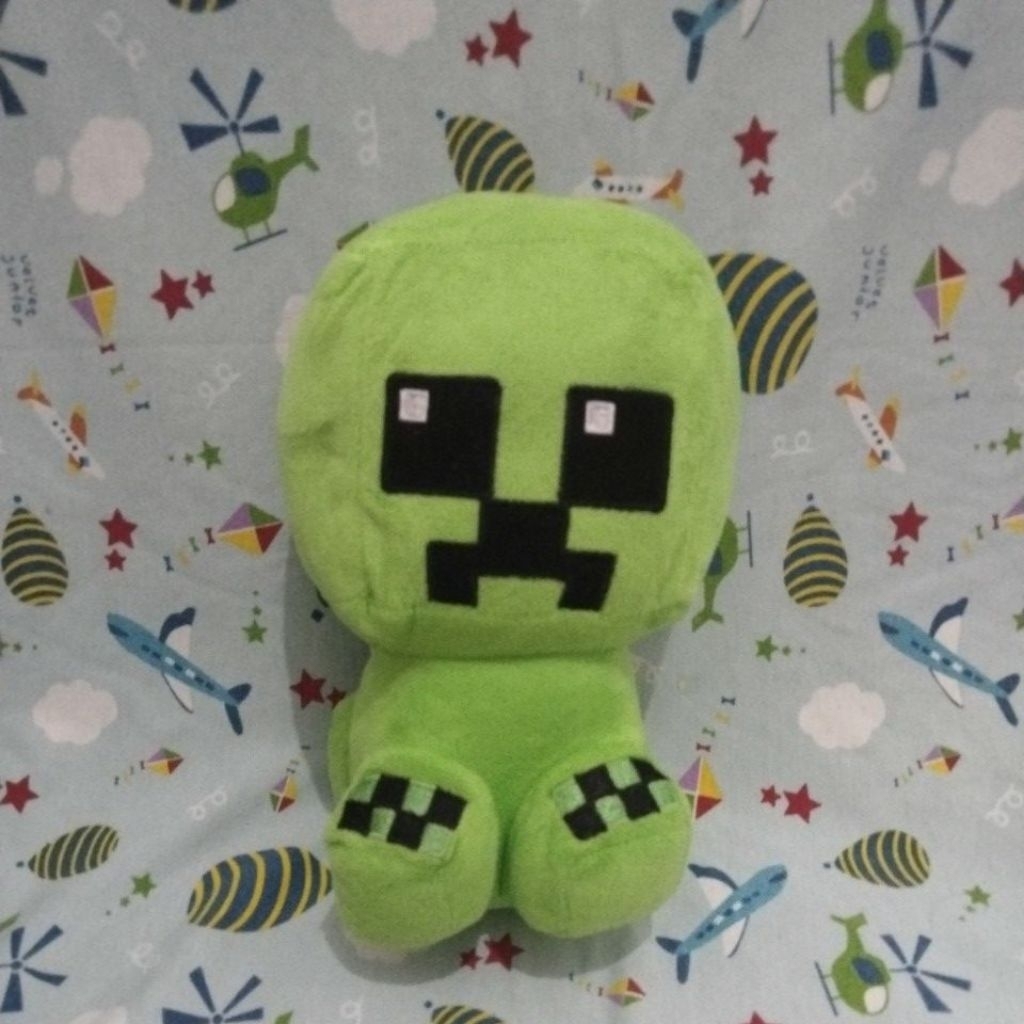 Minecraft Creeper Green Monster Stuffed Pixel Plush 9" tall Mojang