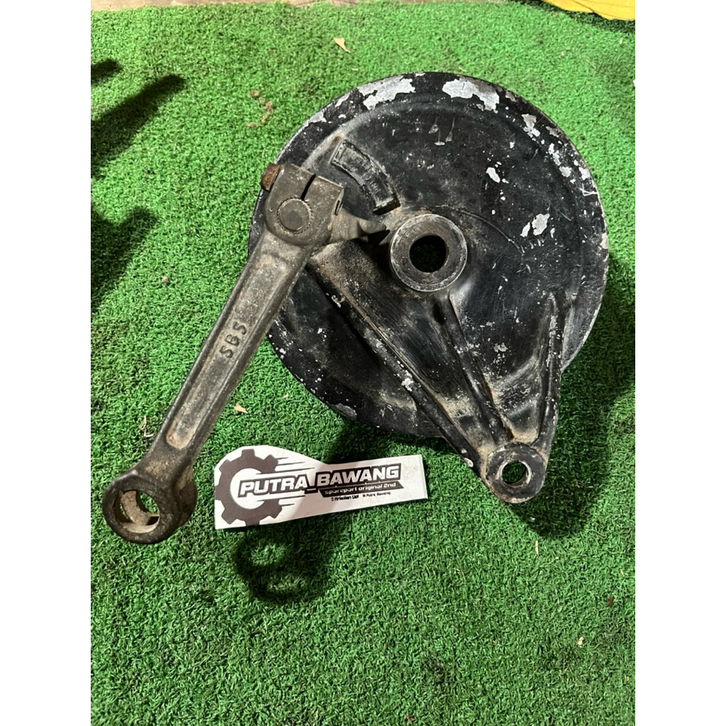 Tutup Kampas Tutup Tromol Rem Paha Rem bajaj Pulsar Original set dengan Paha Rem