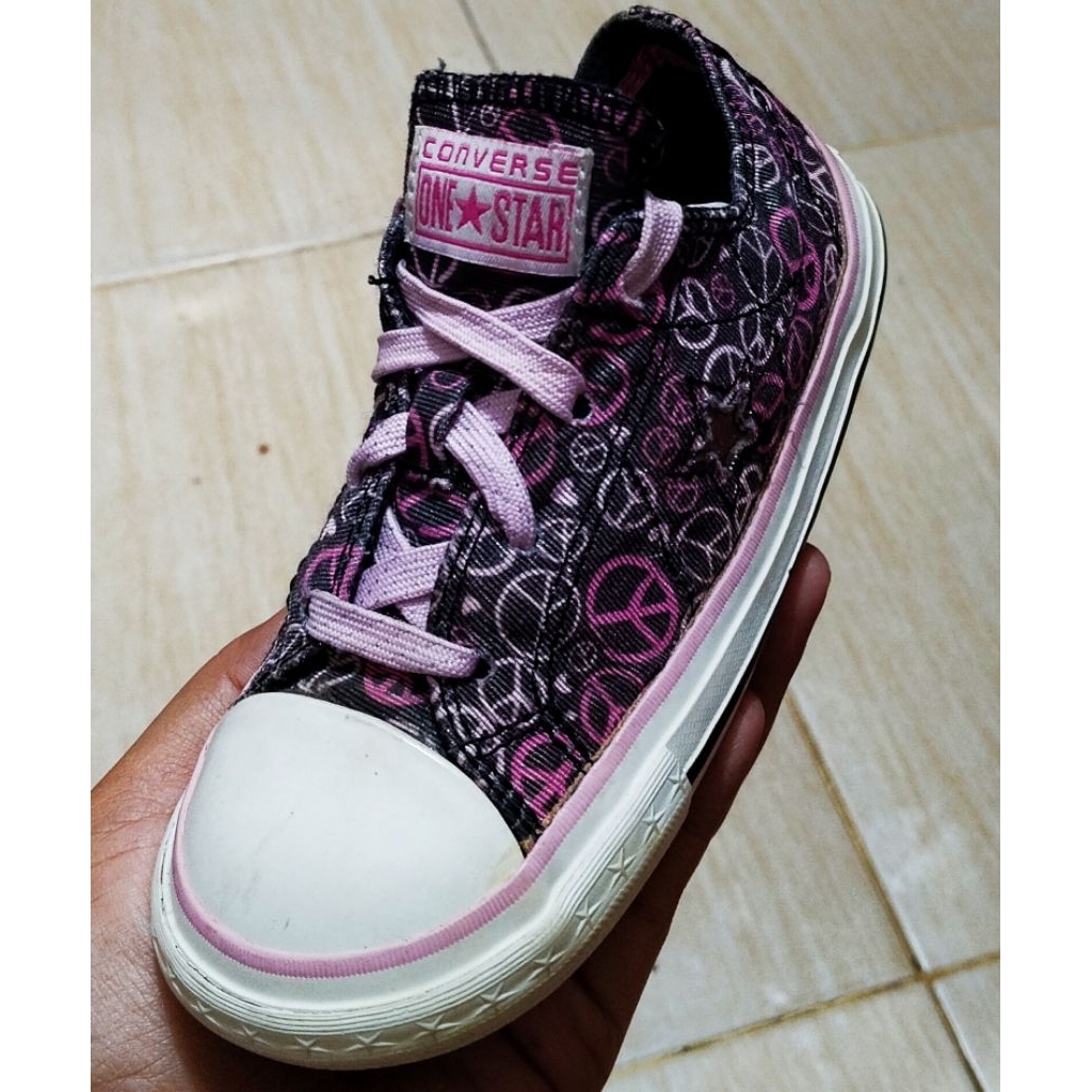 sepatu anak converse preloved