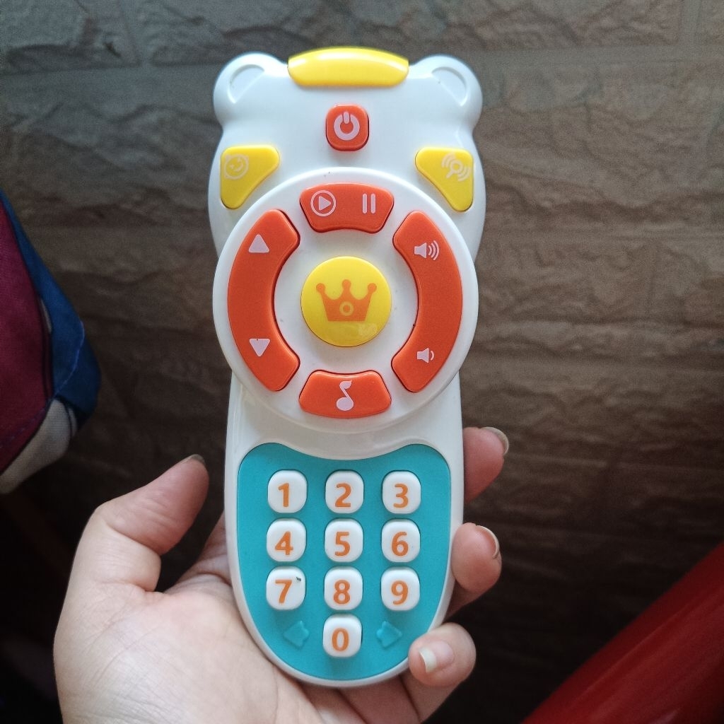 Mainan Remote TV Edukasi Anak