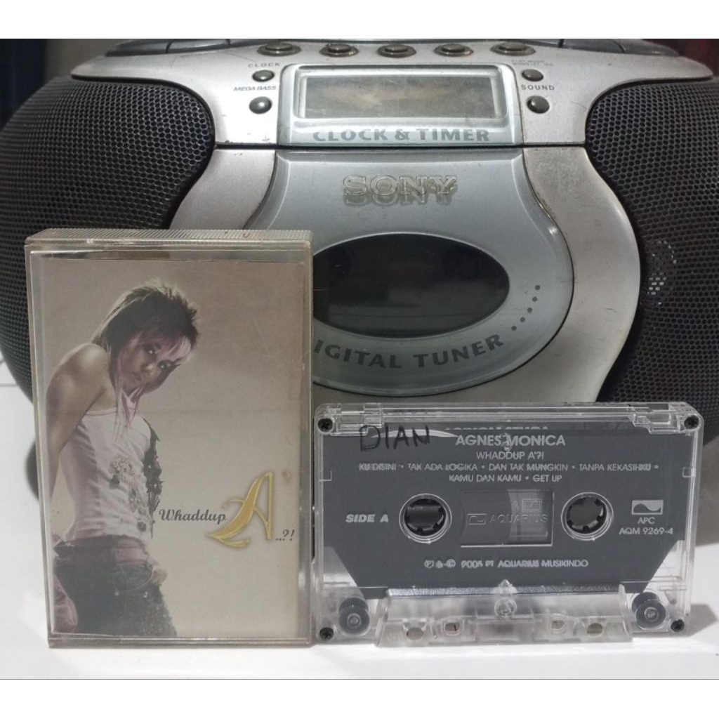 Kaset Pita Agnes Monica