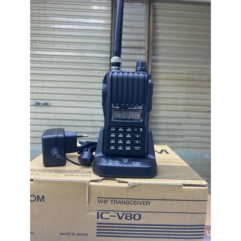 HT ICOM IC V80 V80 Vhf bekas