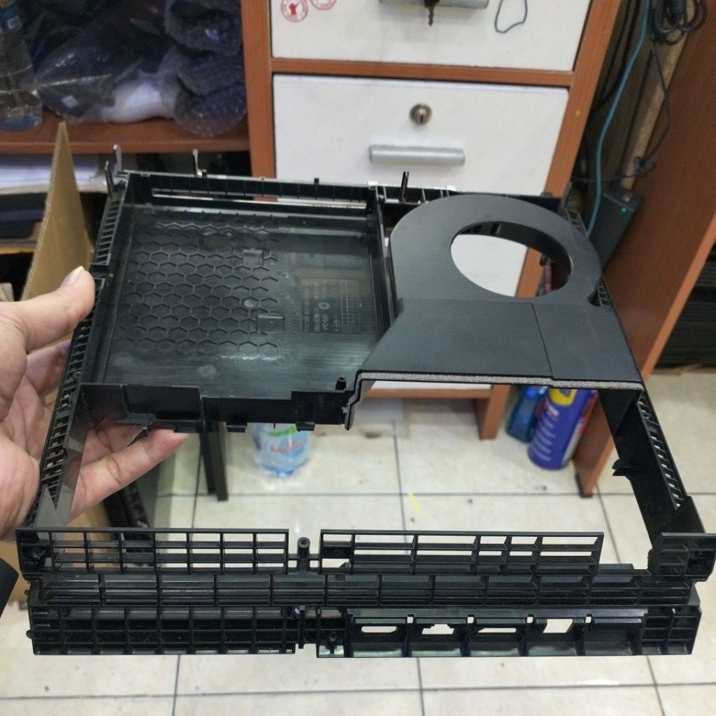CASING DALEM PS4 FAT 10/11 SECOND