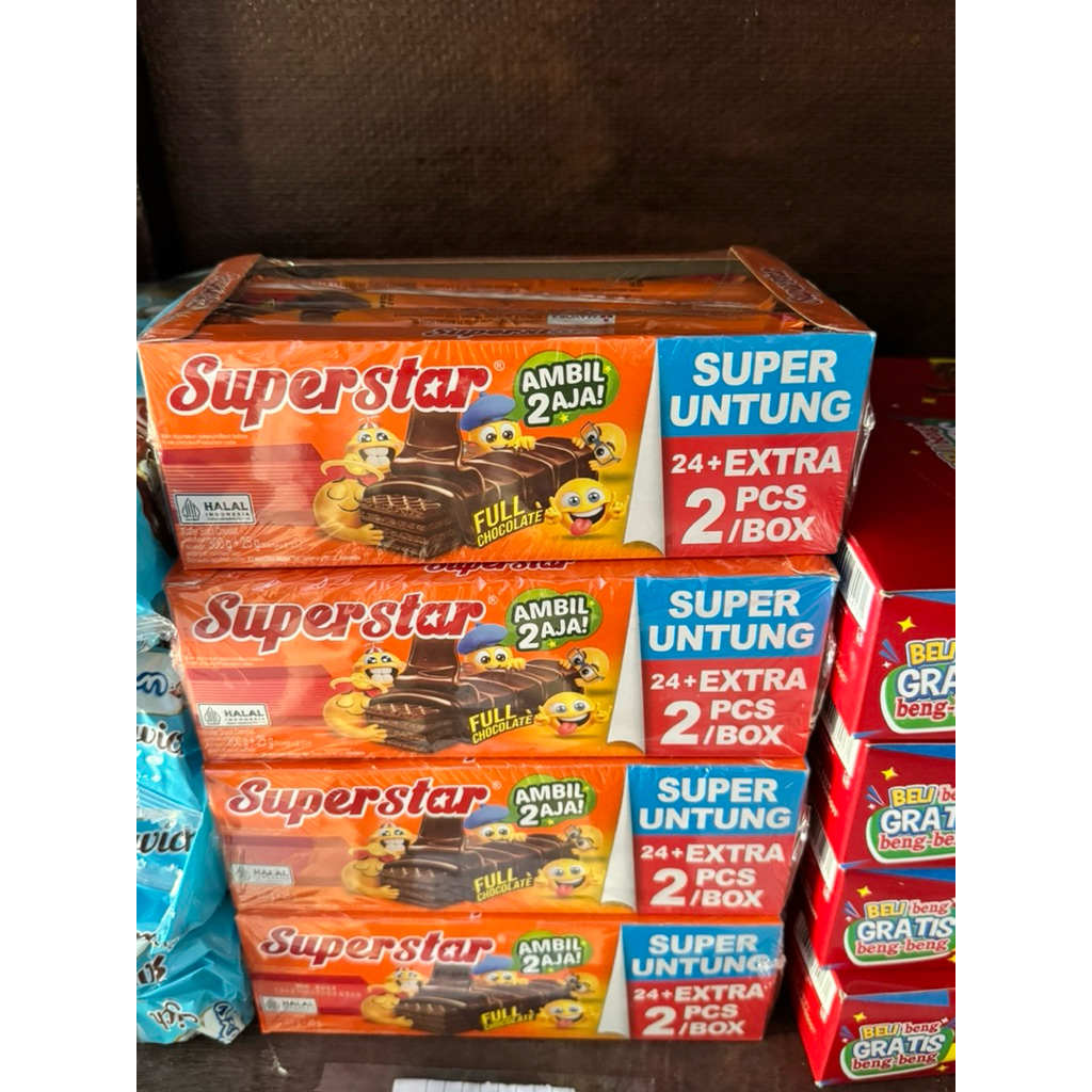snack wafer cokelat superstar mayora