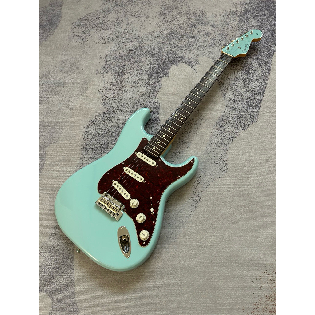 Fender FSR Collection Hybrid II Stratocaster Daphne Blue