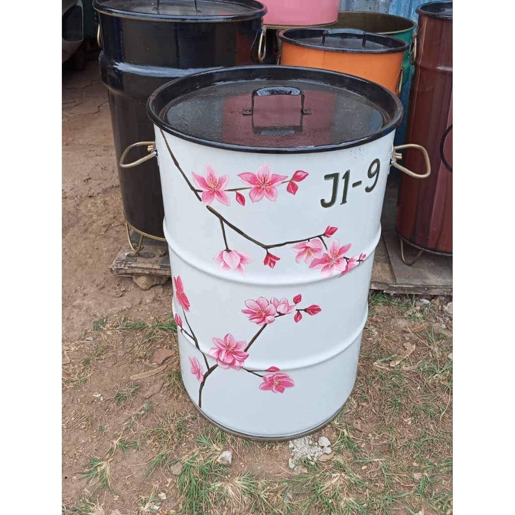 Tong Sampah Besi / Tempat Sampah Besi / Tempat Sampah Costum / Tong Sampah Costum