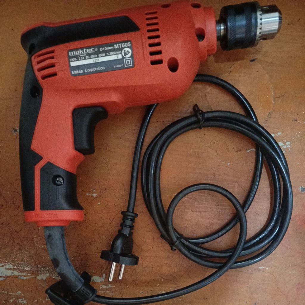 ( DI OBRAL ) MESIN BOR MAKTEC MT605 dan MT606
