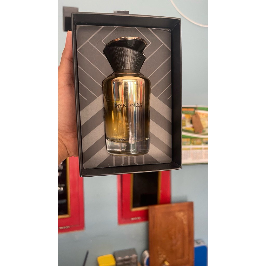 Preloved parfum Mykonos Monaco Royale