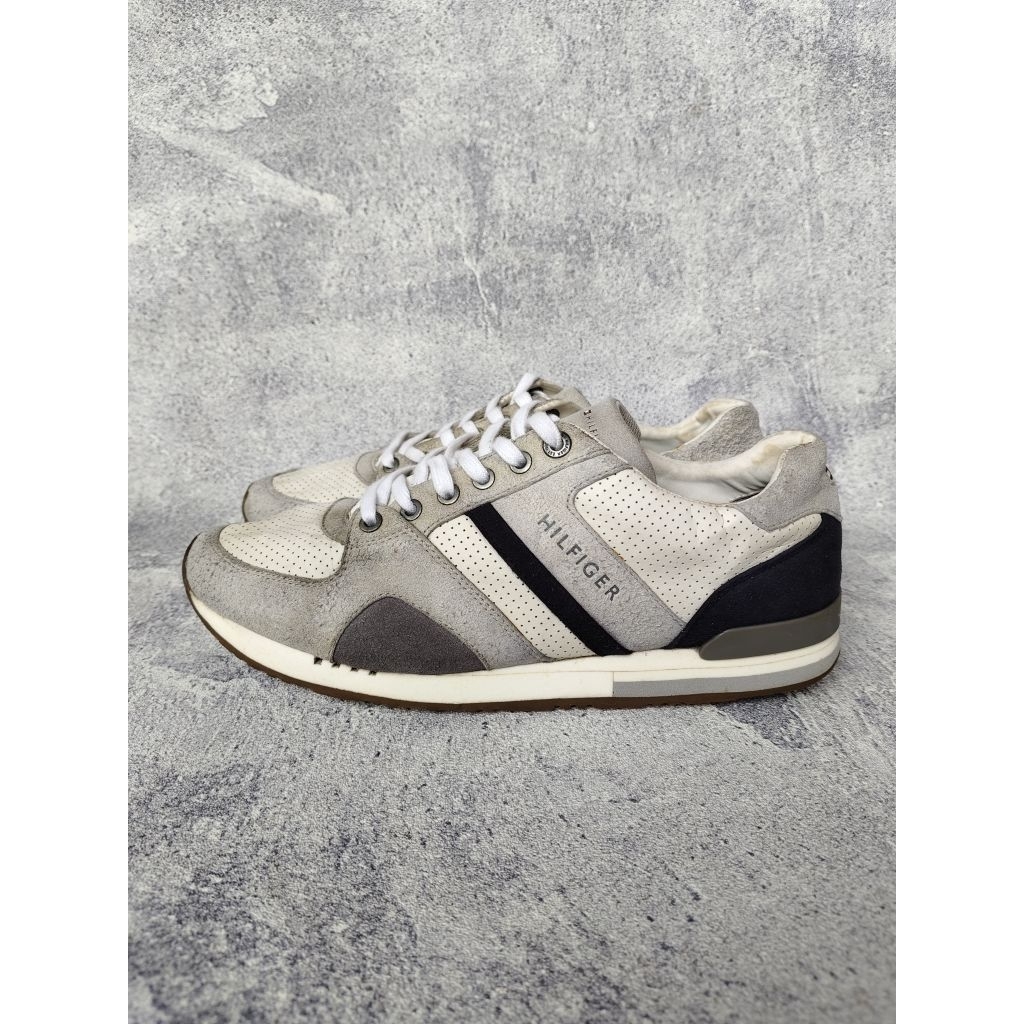 SEPATU TOMMY HILFIGER CASUAL RUNNER
