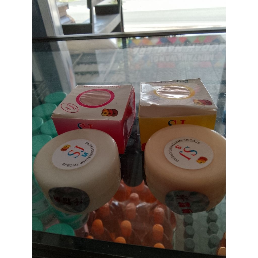 Cream Day & Night  SinJung Malaysia Melaka ( SJ )