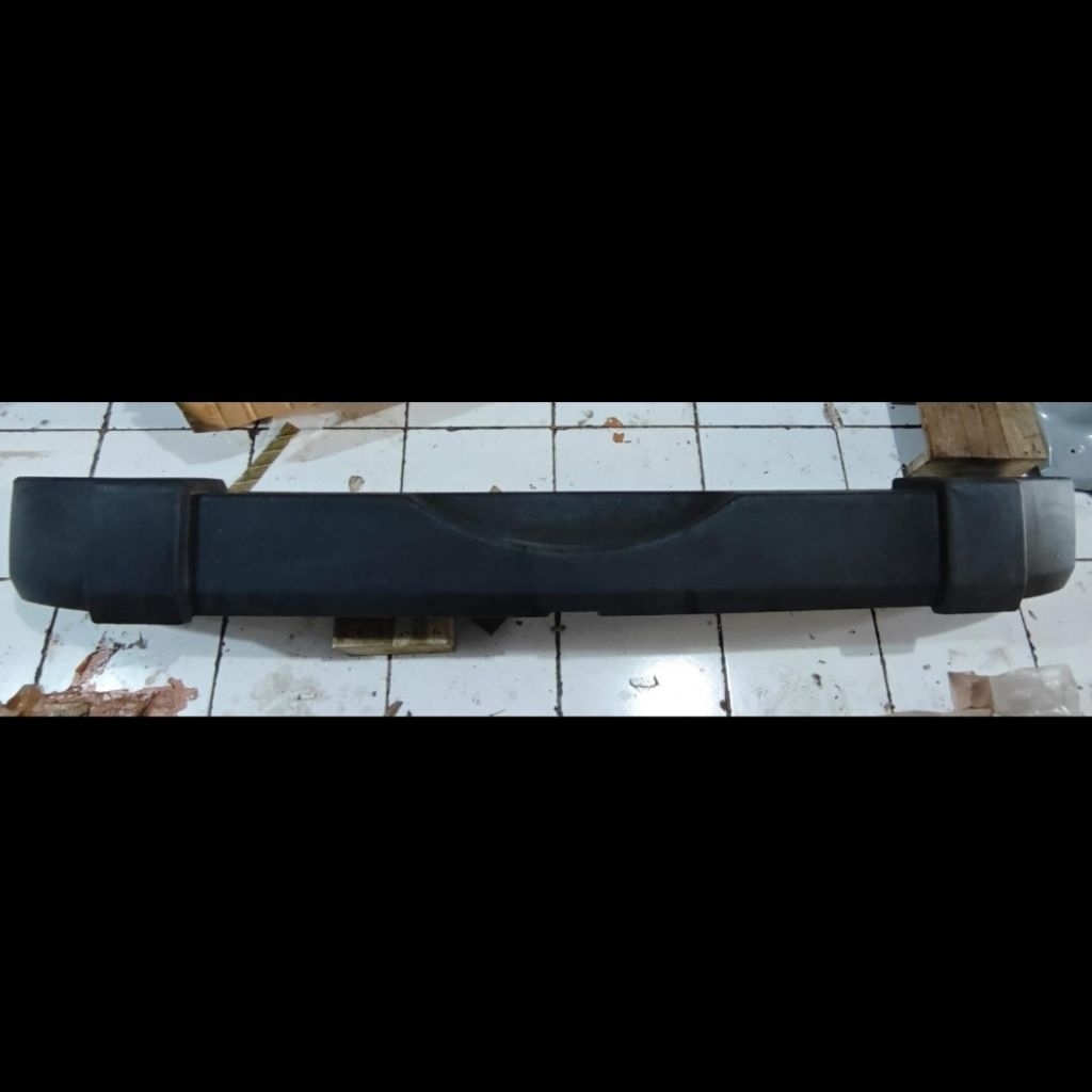 BEMPER BUMPER BELAKANG JEEP RUBICON ORIGINAL
