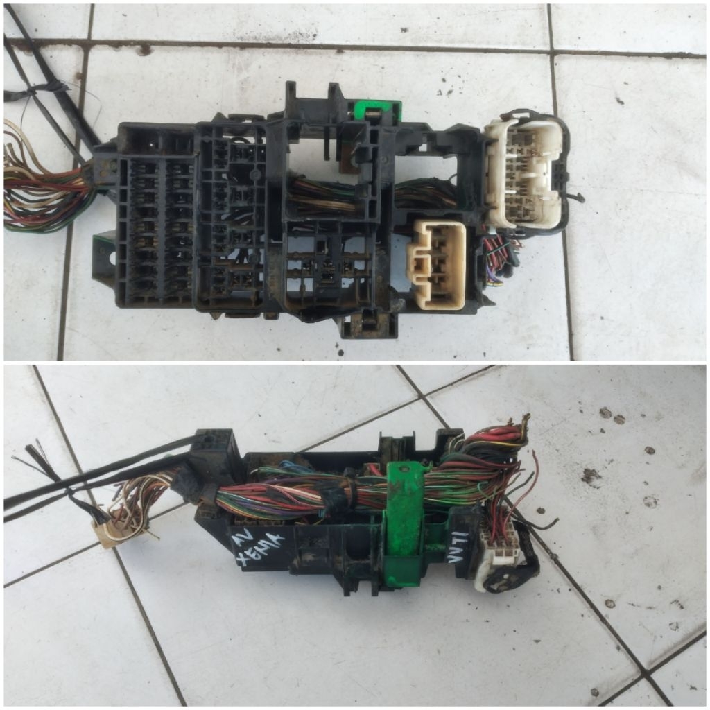 fuse box / box sikring AVANZA