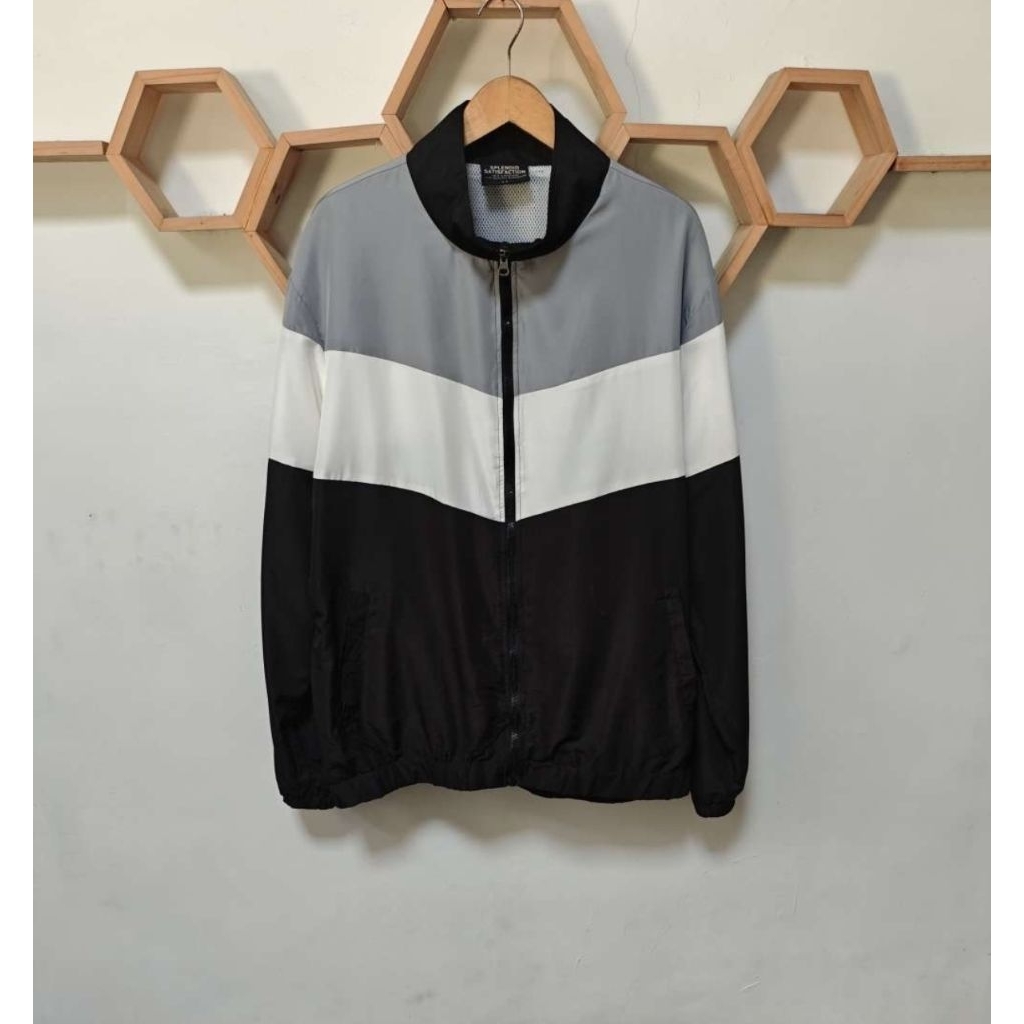 Windbreakers Jacket Parasut Splendid Satisfaction XL