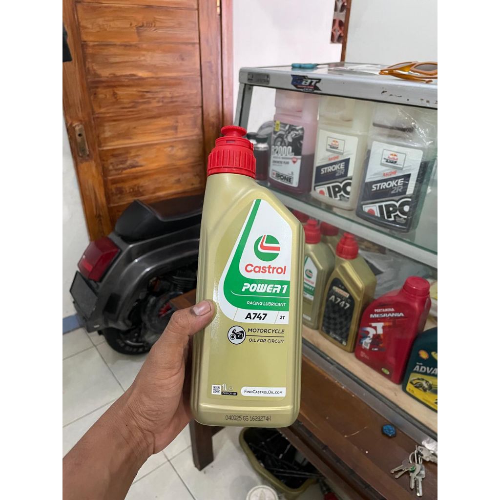 Oli Samping Castrol A747 Kemasan 250ml original 100%