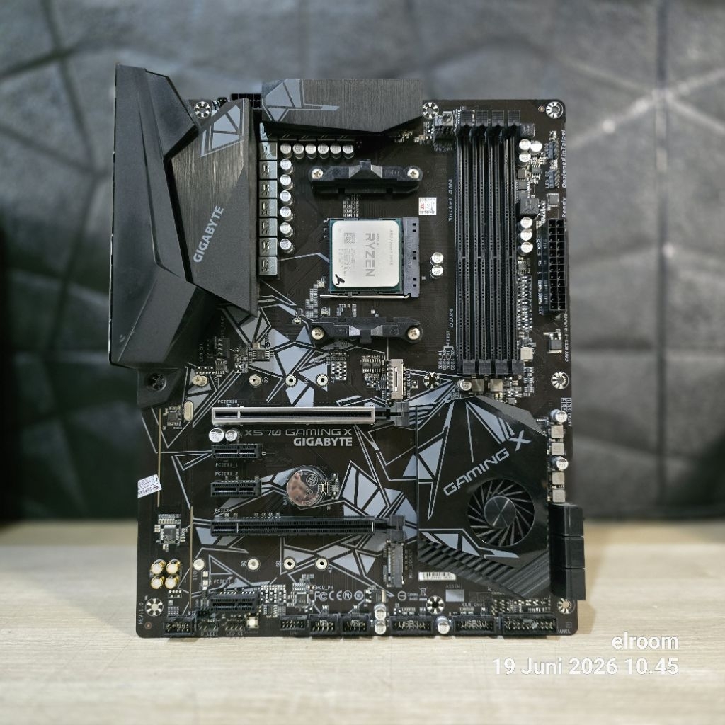 MOTHERBOARD AMD X570 / X570M AMD RYZEN AM4 SUPPORT DDR4 PCIE 4.0 MAINBOARD / AM4 MOTHERBOARD ONLY