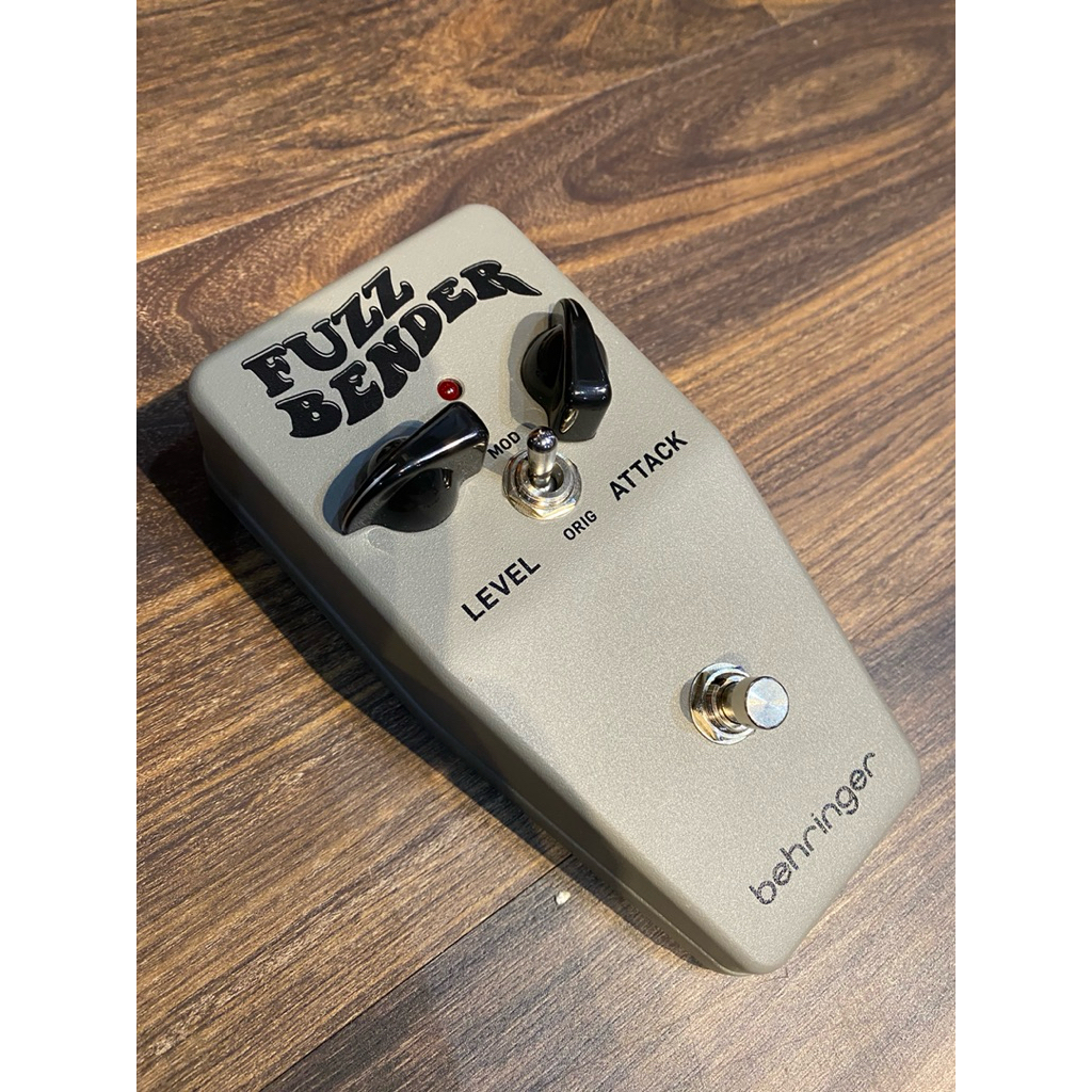 Behringer Fuzz Bender Guitar Pedal