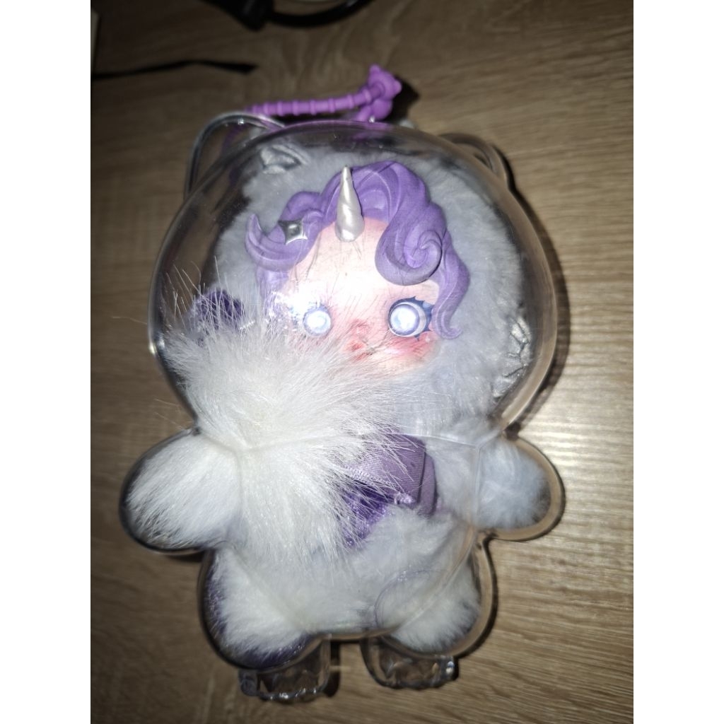 Skullpanda My Liitle PonySkullpanda My Little Pony Rarity MLP with case POP MART