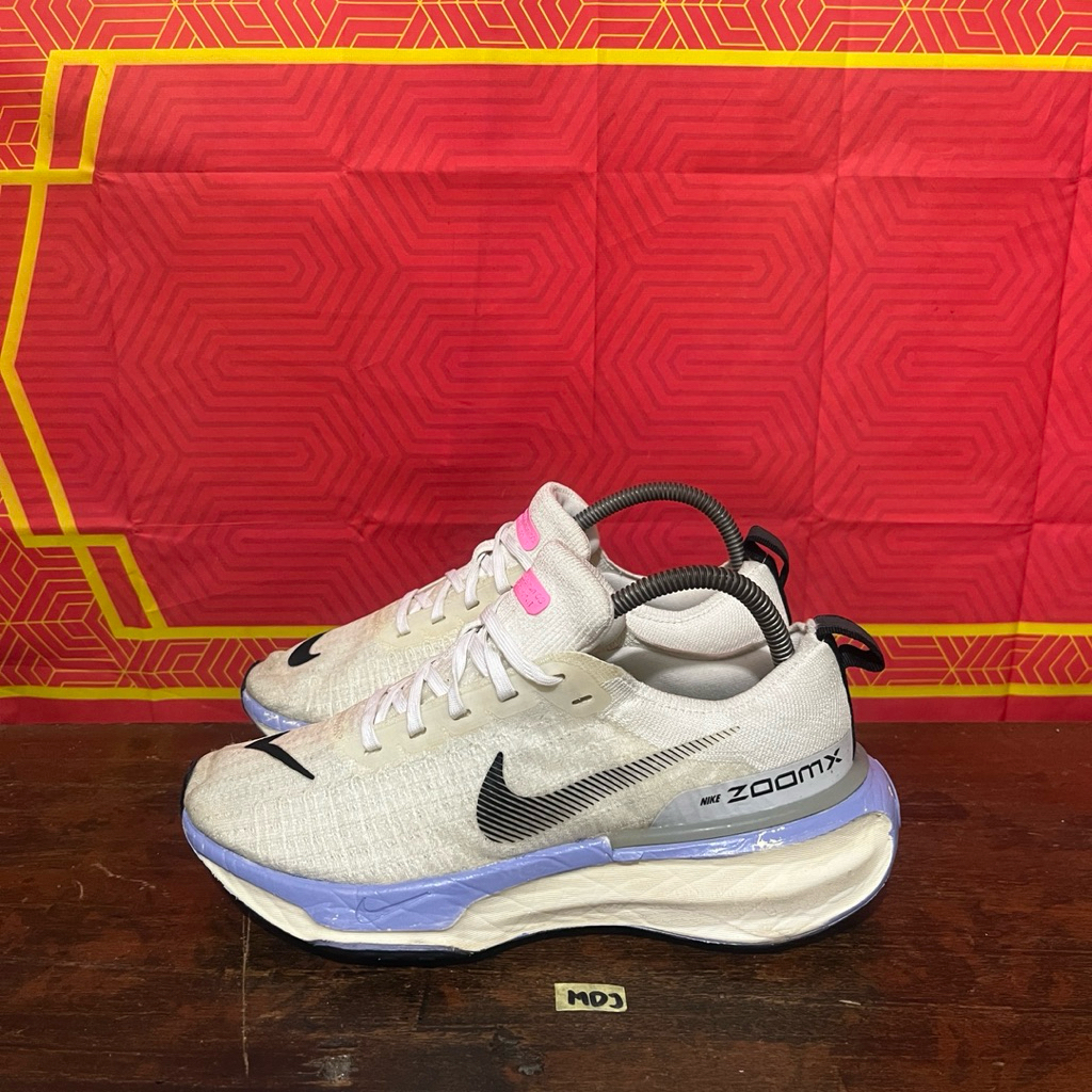 Sepatu nike invicible run 3 size 40