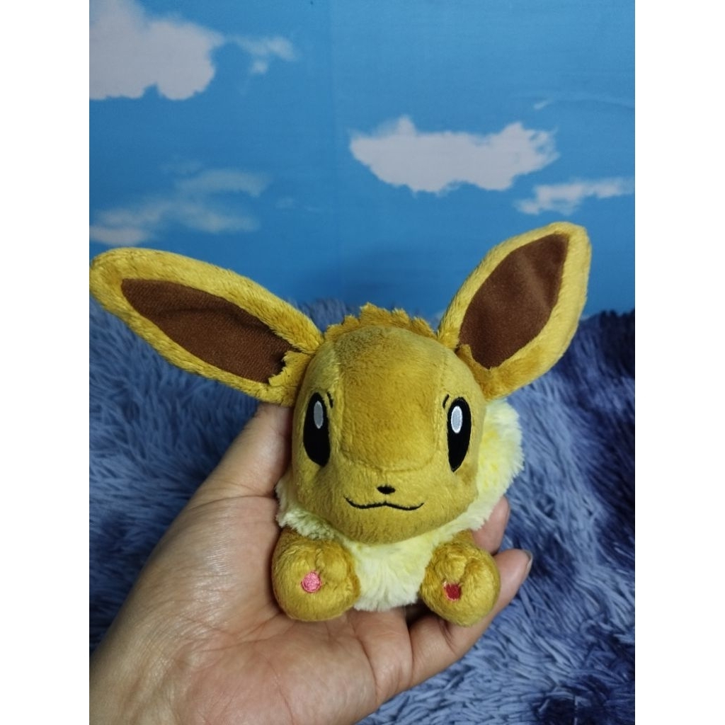POKEMON CENTER POKEMON EEVEE RUNNING PLUSH Boneka Pokemon Eevee Running Original Pokemon Center Poke