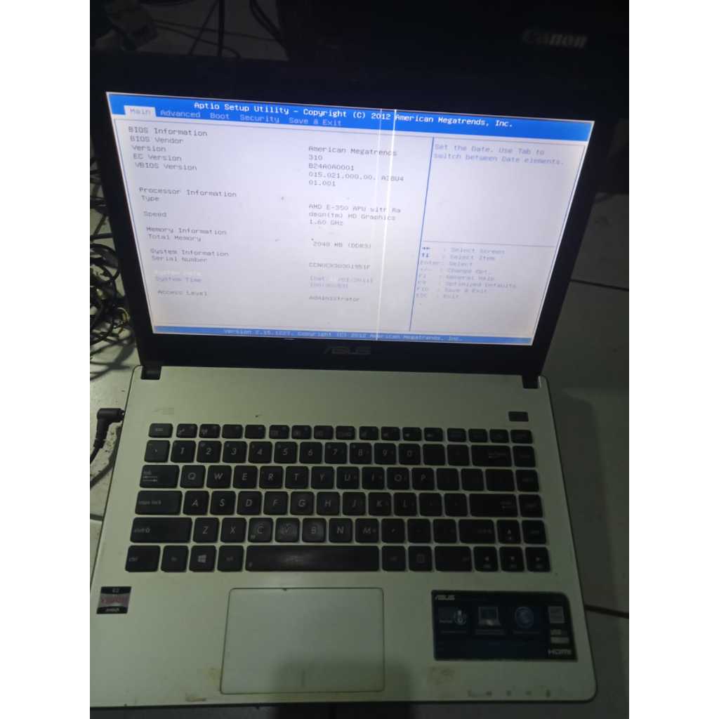 laptop asus E2 AMD E-350 nyala masih lumayan keneh tah