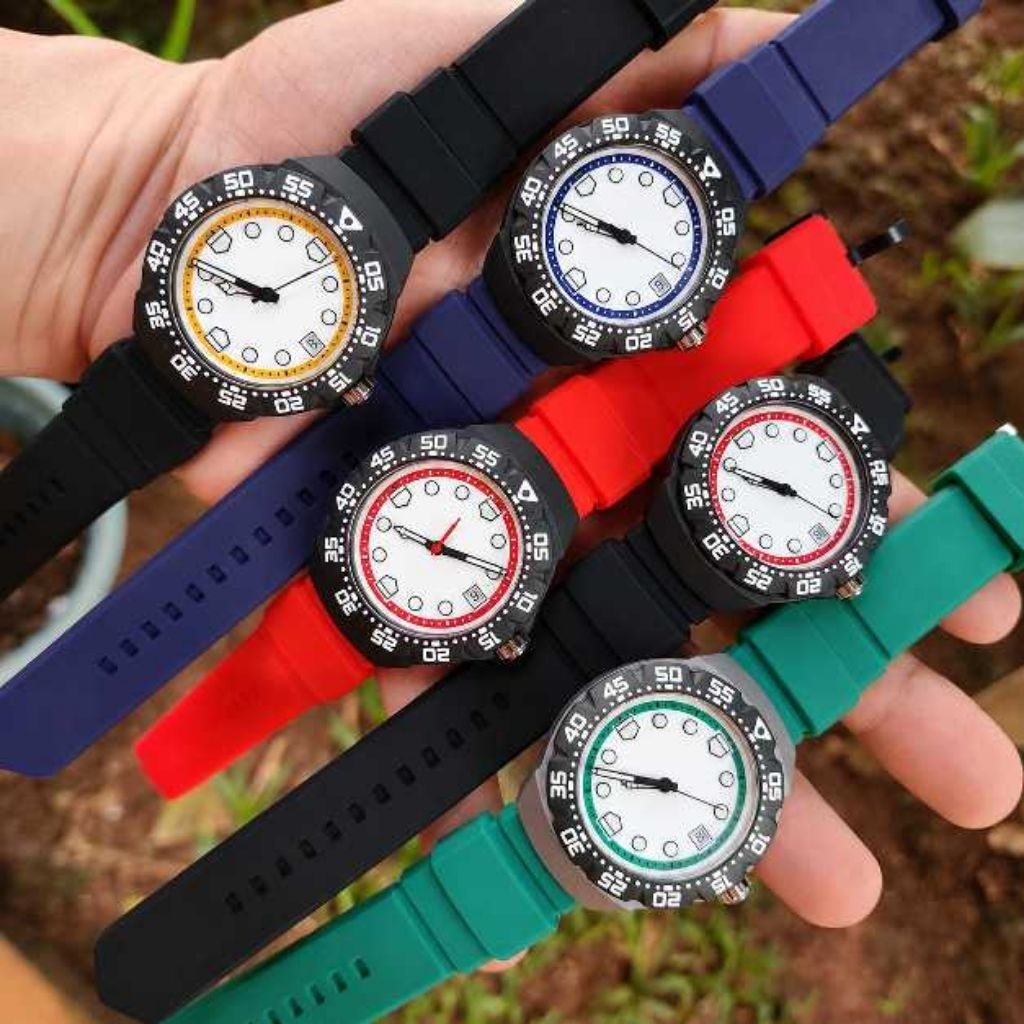 Jam tangan pria /wanita mesin mekanik otomatis / quartz