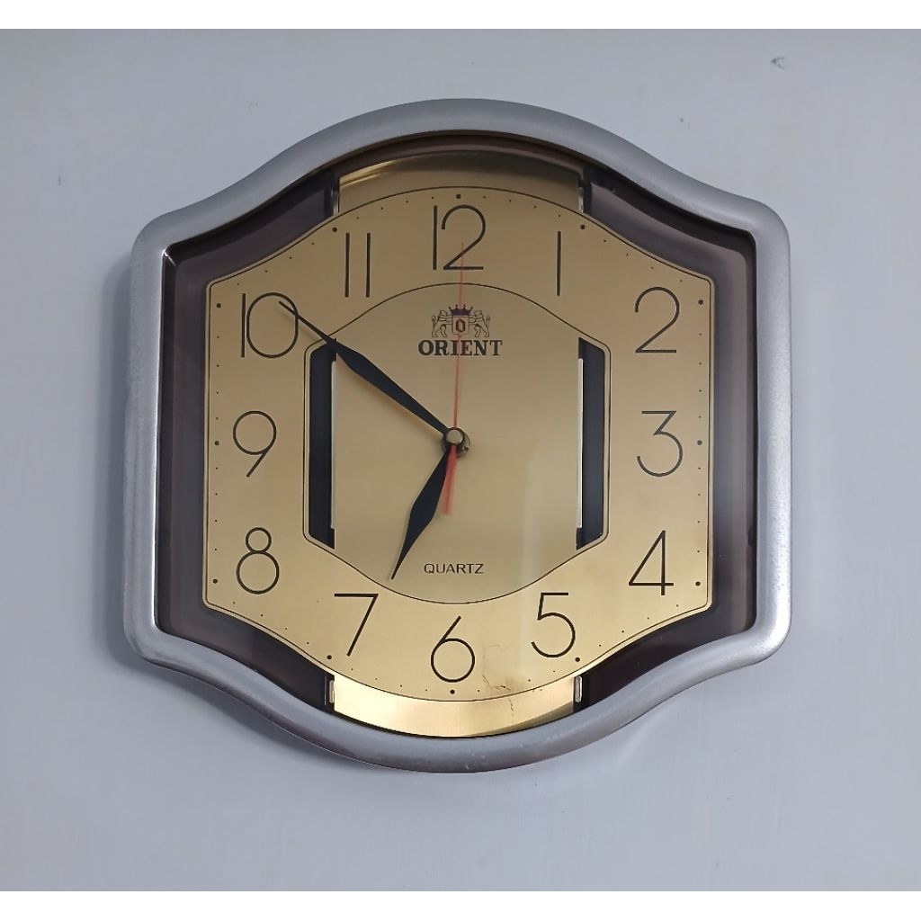 Jam dinding ORIENT vintage